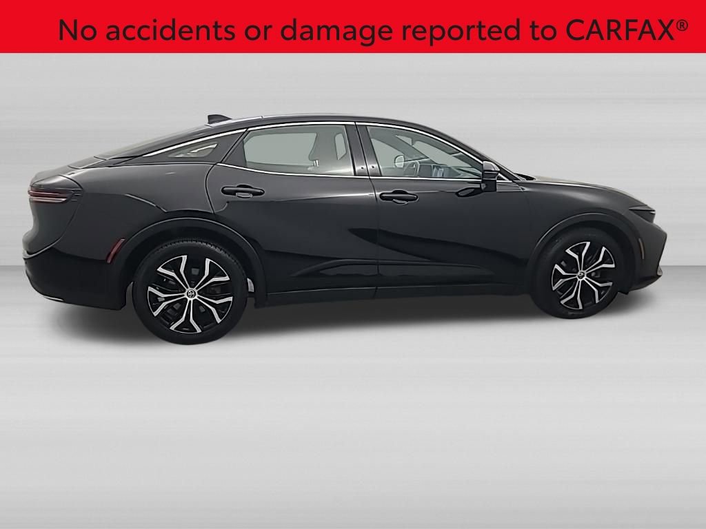 Used 2024 Toyota Crown Limited image 2