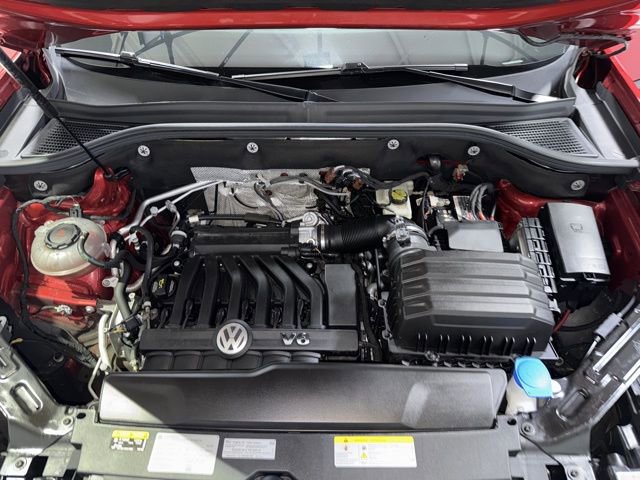 Used 2023 Volkswagen Atlas SEL R-Line image 11