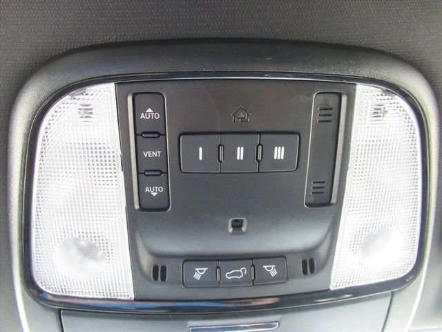 Used 2022 Dodge Durango GT image 29