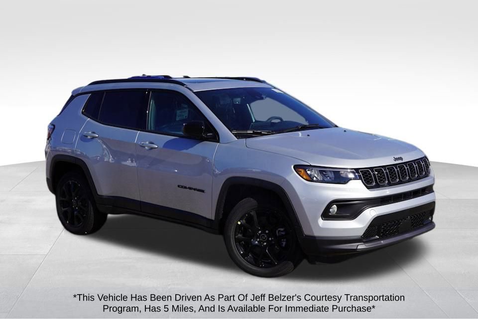 New 2025 Jeep Compass Latitude w/ Sun & Sound Group