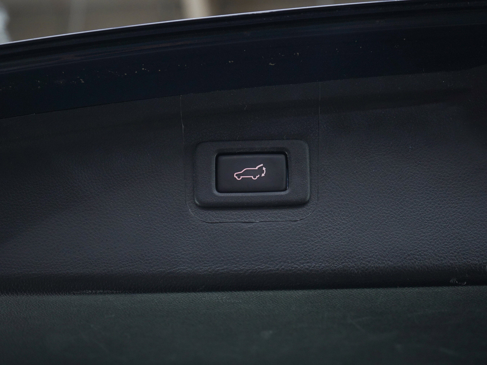 Used 2018 Subaru Outback 2.5i Limited AWD/4WD image 18