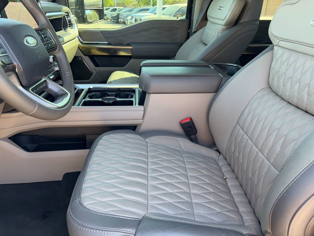Used 2026 Ford F450 Platinum w/ Platinum Plus Package AWD/4WD image 9
