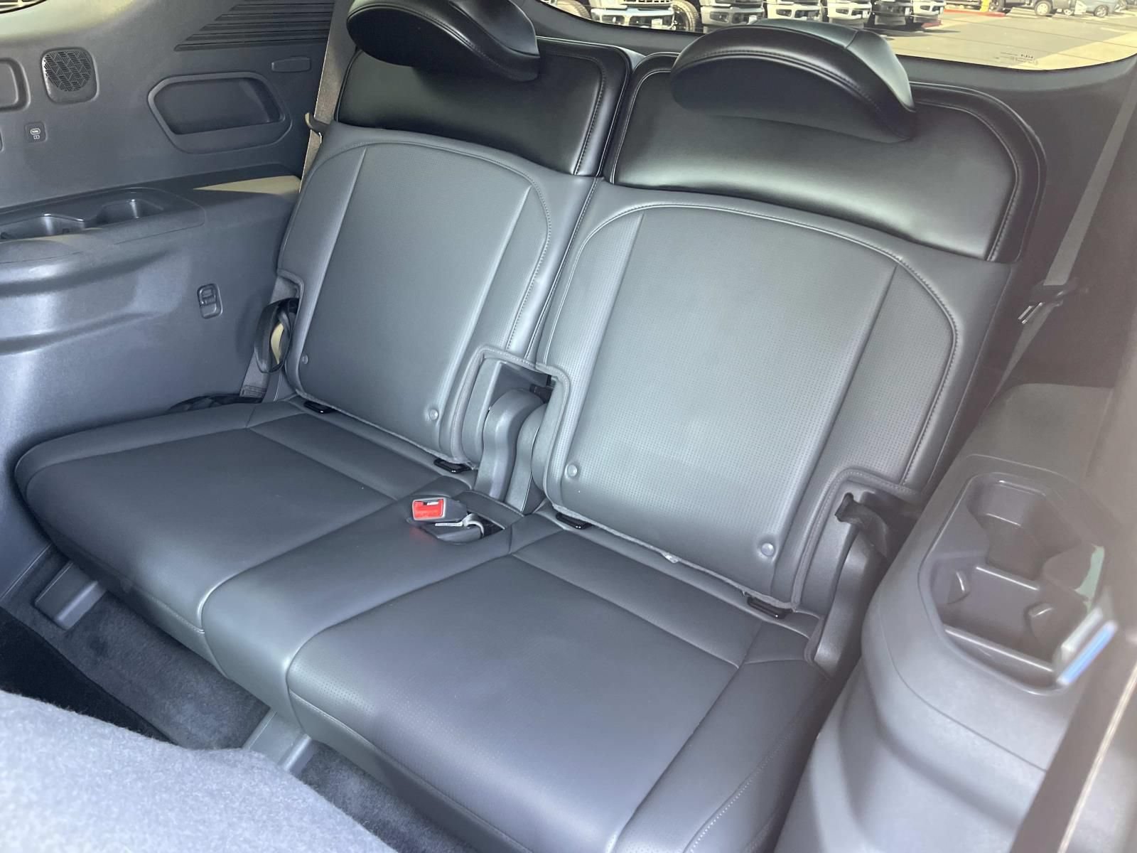 Used 2024 Kia EV9 Light Long Range RWD image 14