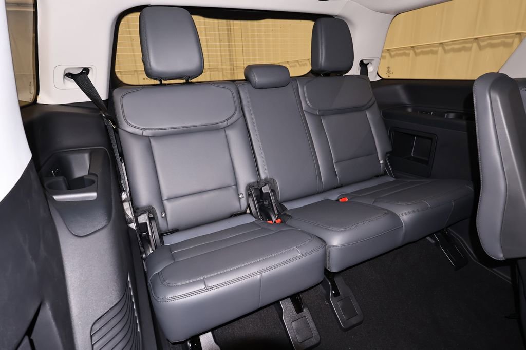 New 2026 Ford Expedition Active AWD/4WD image 18