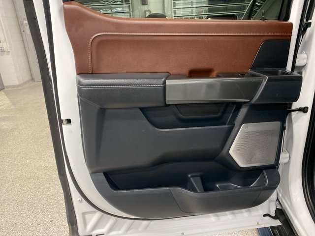 Used 2022 Ford F150 Lariat w/ Equipment Group 502A High image 33