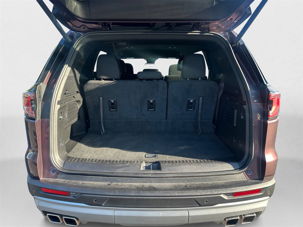Used 2025 GMC Acadia Elevation image 13