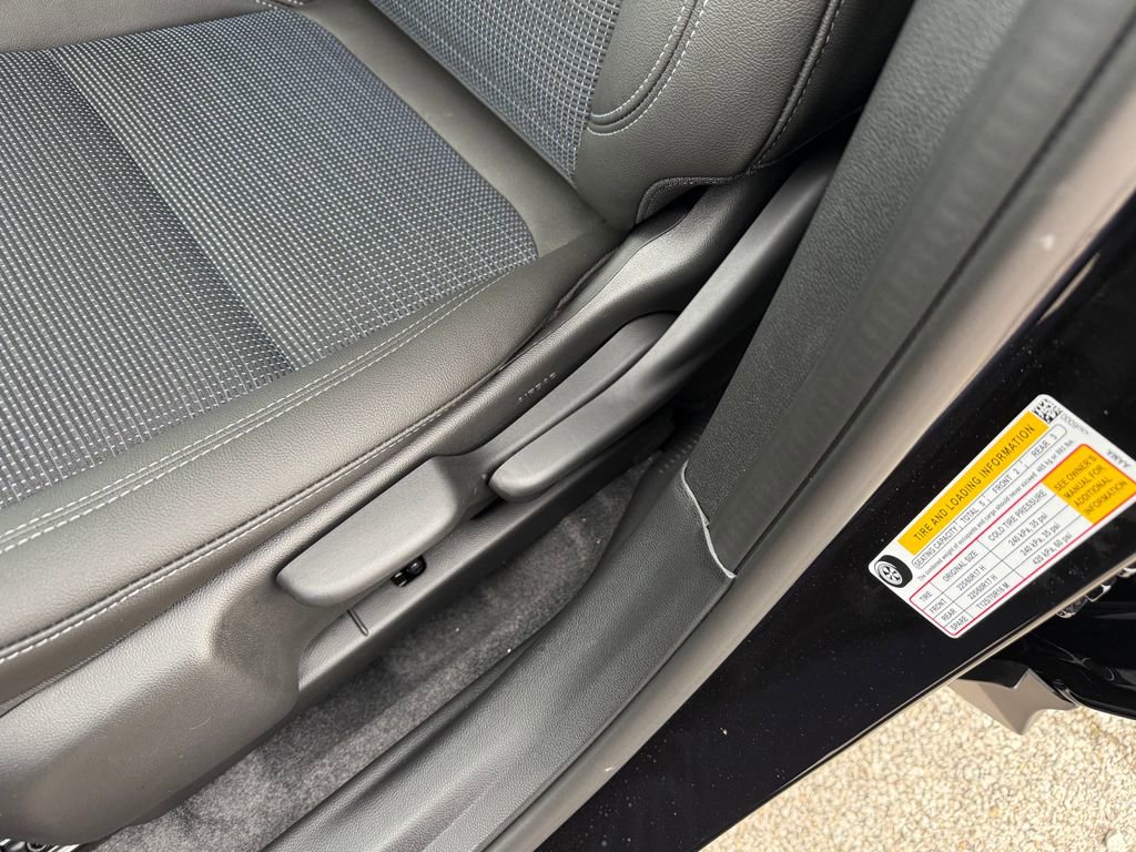 New 2026 Buick Envista Preferred w/ Convenience II Package image 24