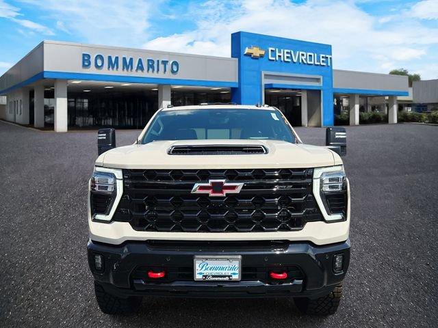 New 2026 Chevrolet Silverado 2500 ZR2 w/ LPO, Dark Essentials Package AWD/4WD image 5