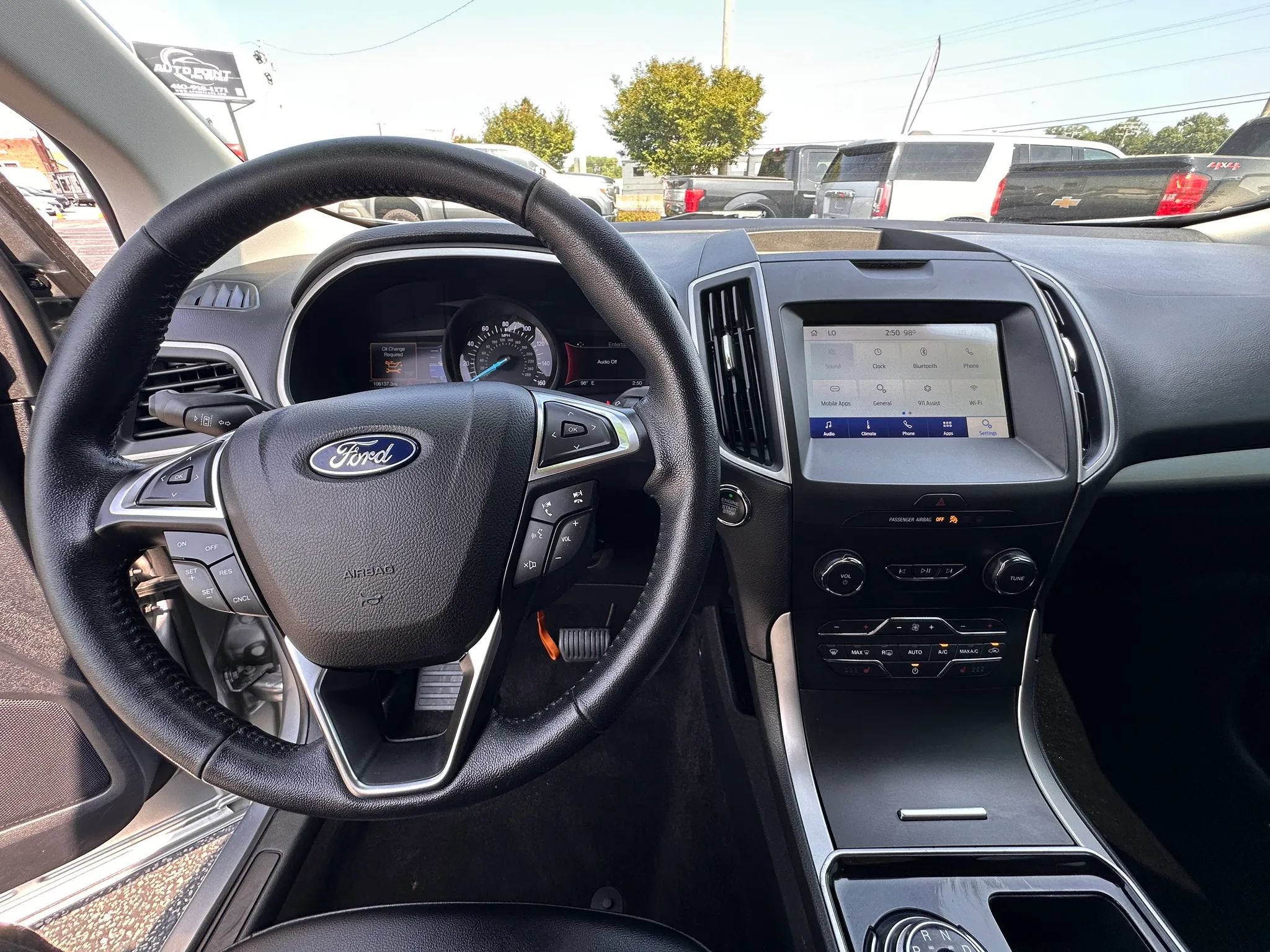 Used 2020 Ford Edge SEL FWD image 19