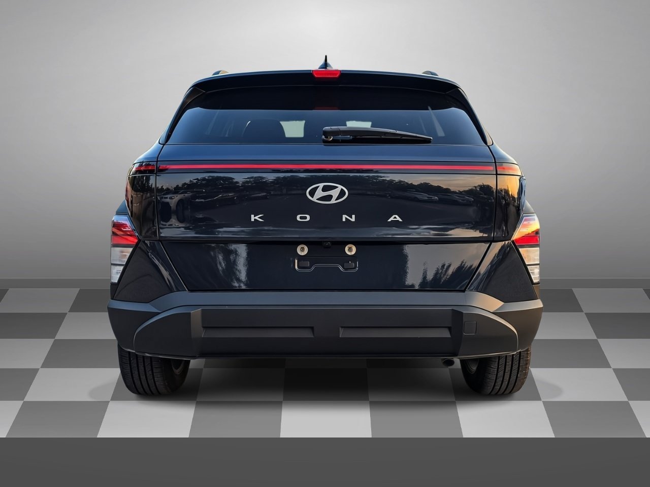 Used 2024 Hyundai Kona SEL FWD image 5