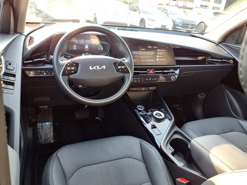 Certified 2023 Kia Niro EX FWD image 13