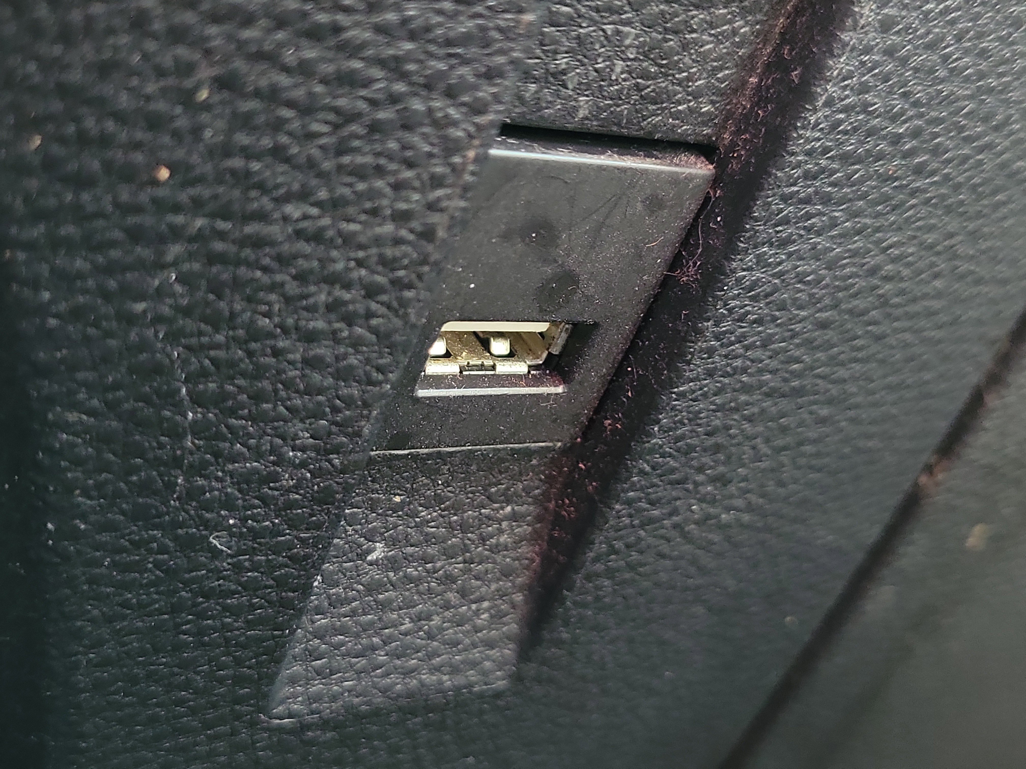 Used 2021 Toyota Corolla LE image 28