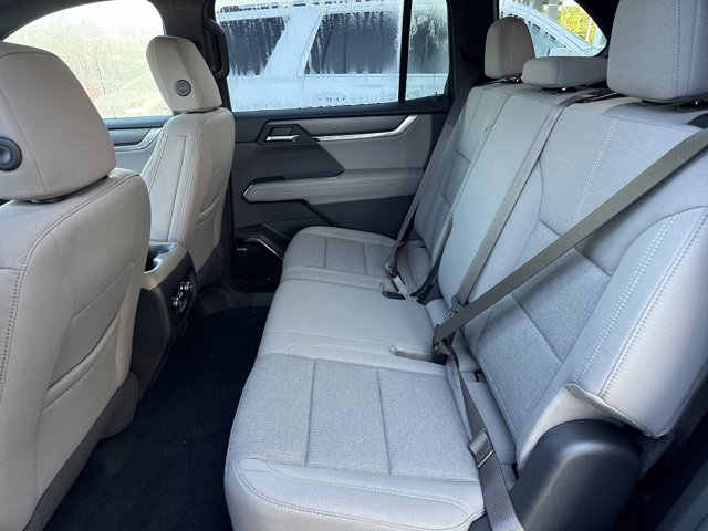 New 2026 GMC Acadia Elevation image 5