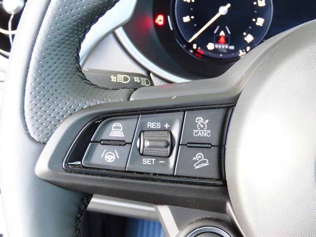 New 2025 Alfa Romeo Stelvio Tributo Italiano w/ Driving Assist Package image 31