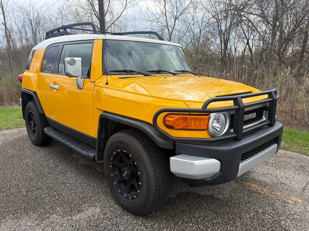 Used 2008 Toyota FJ Cruiser 4WD image 2