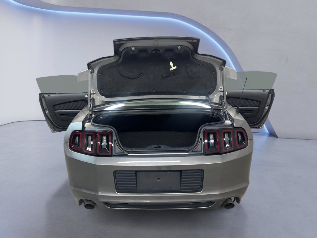Used 2013 Ford Mustang Premium w/ Electronics Pkg RWD image 13