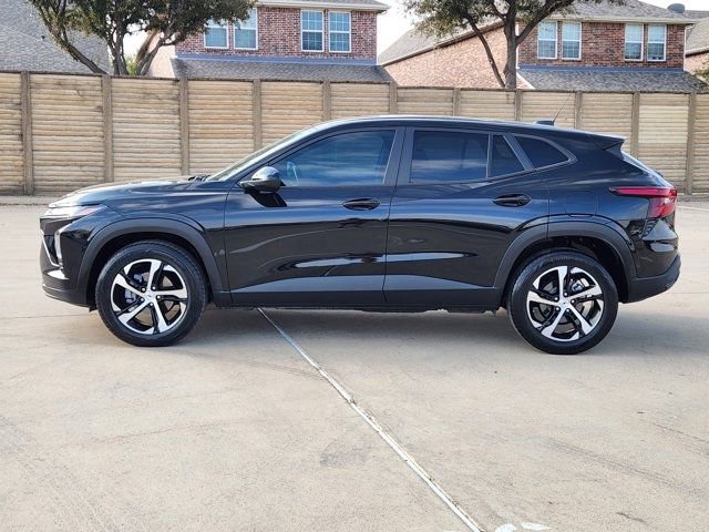 Used 2024 Chevrolet Trax RS image 11