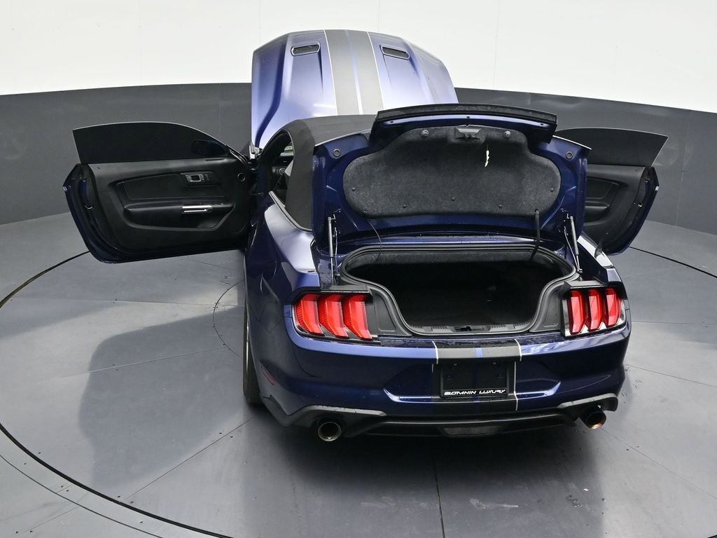 Used 2020 Ford Mustang Convertible image 37