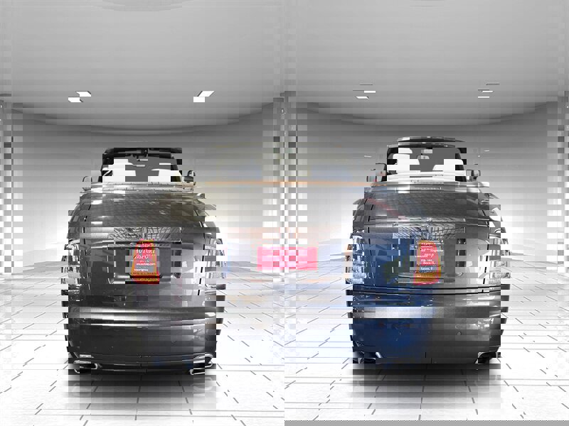 Used 2012 Rolls-Royce Phantom Drophead Coupe image 7