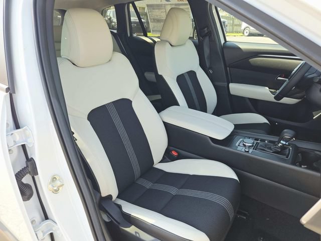 New 2026 MAZDA CX-50 AWD 2.5 S w/ Preferred Pkg image 16