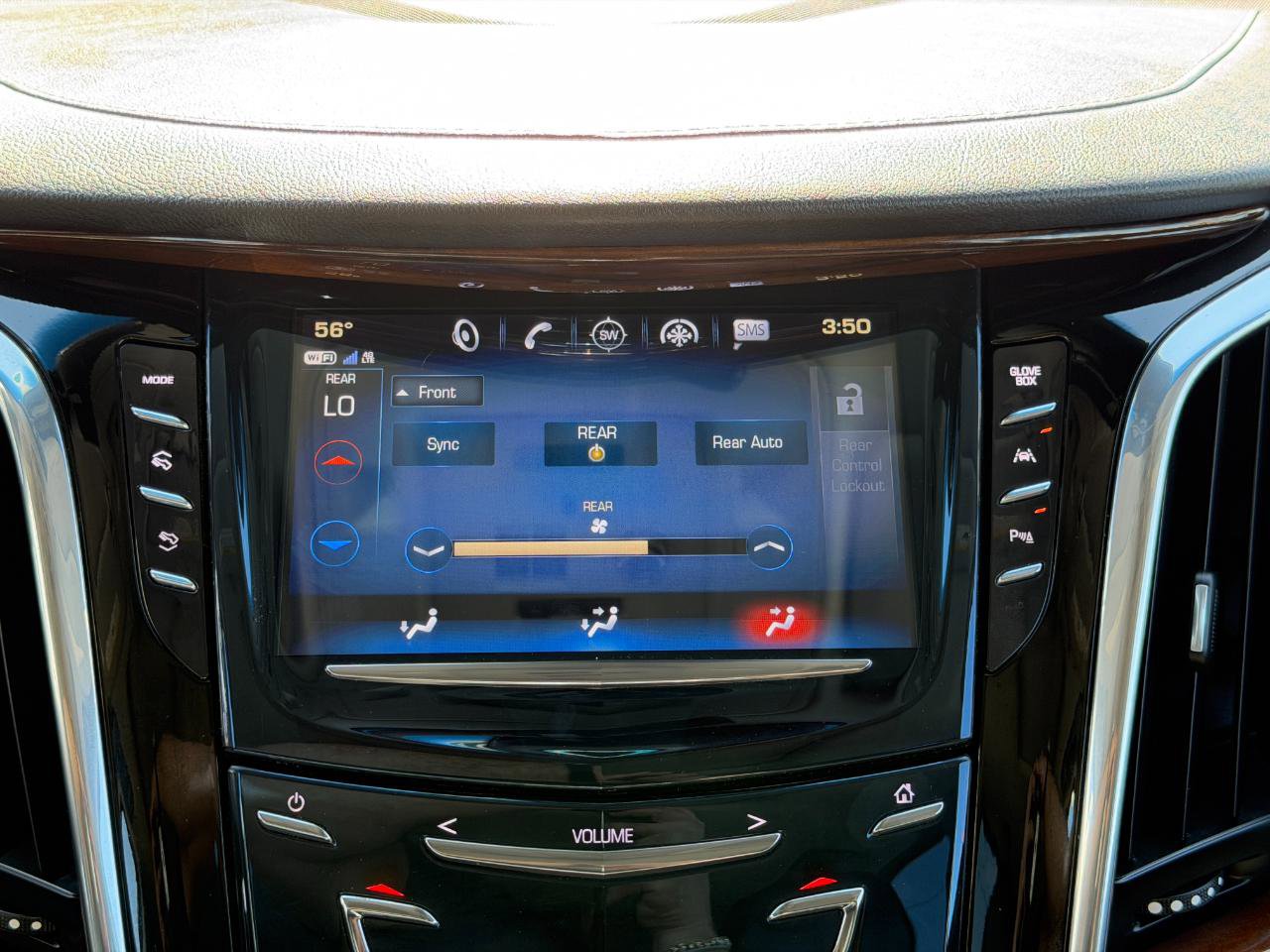 Used 2018 Cadillac Escalade Luxury AWD/4WD image 65