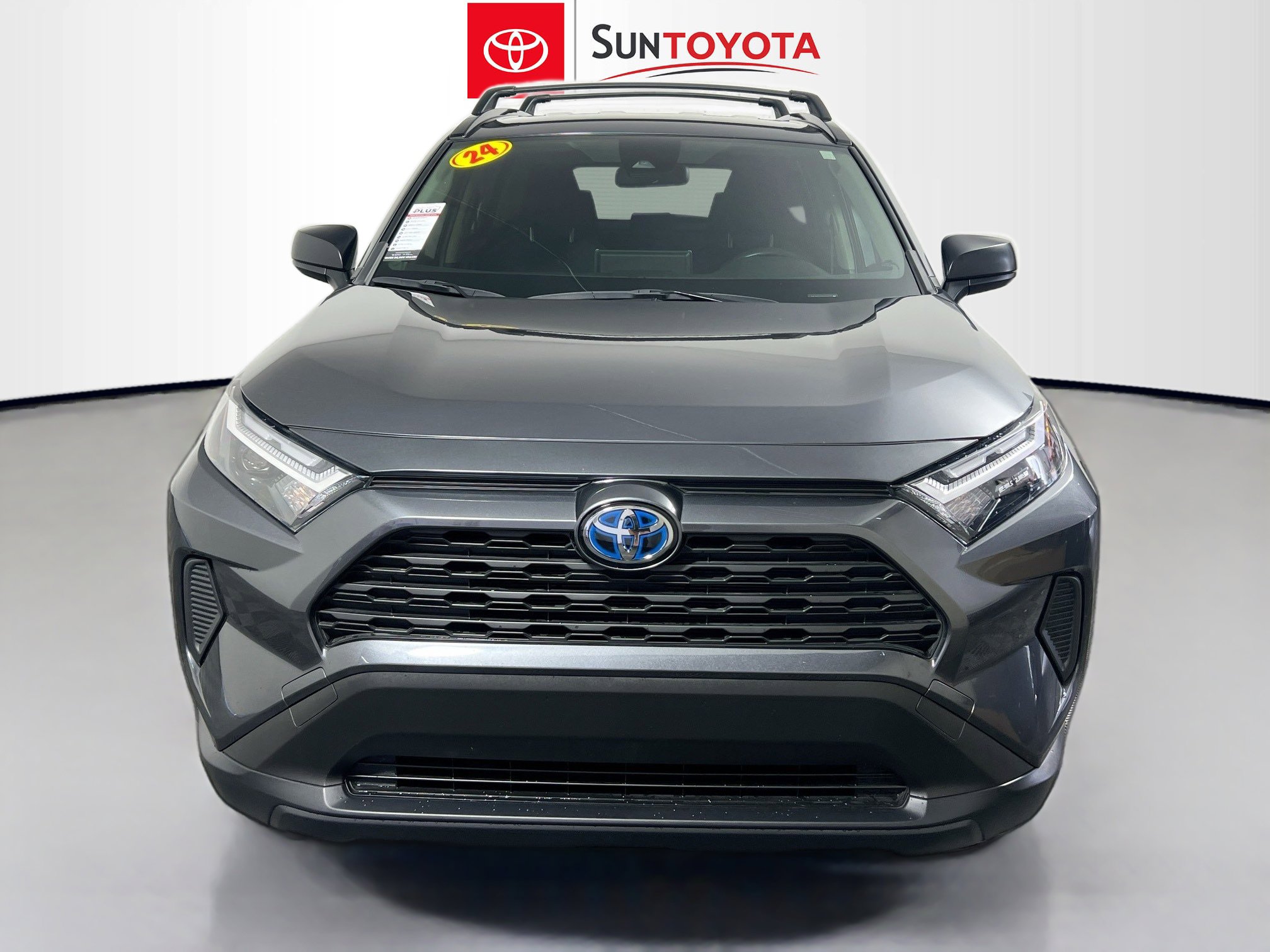 Used 2024 Toyota RAV4 LE image 10