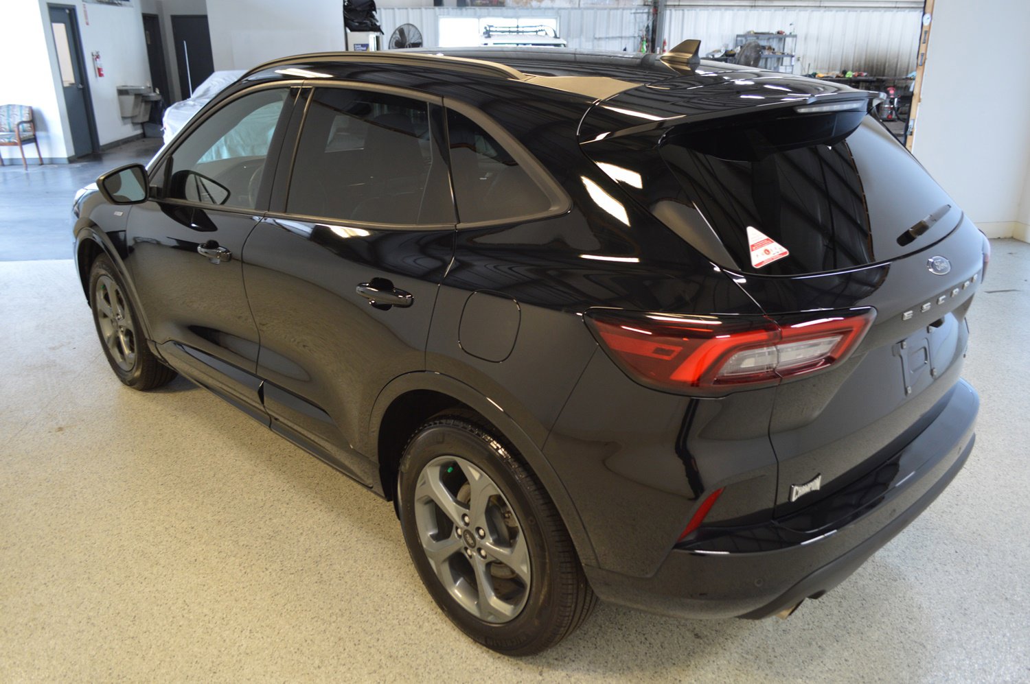 Used 2023 Ford Escape ST-Line w/ Tech Pack #1 image 5
