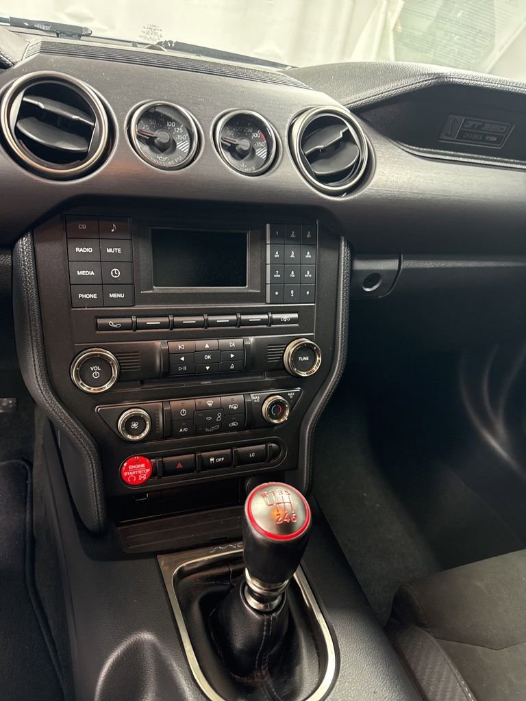 Used 2017 Ford Mustang Shelby GT350 image 15