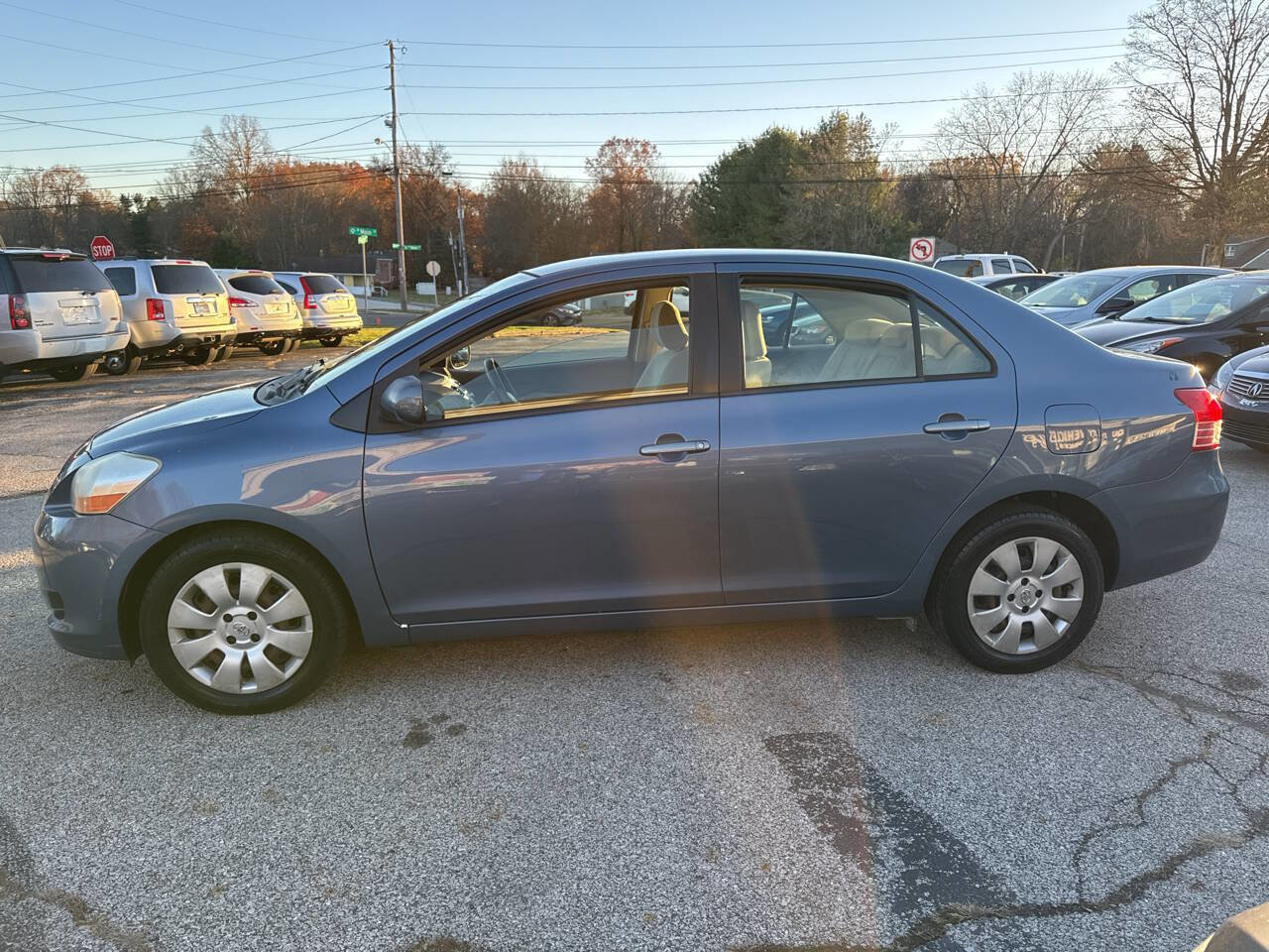 Used 2008 Toyota Yaris Sedan image 5