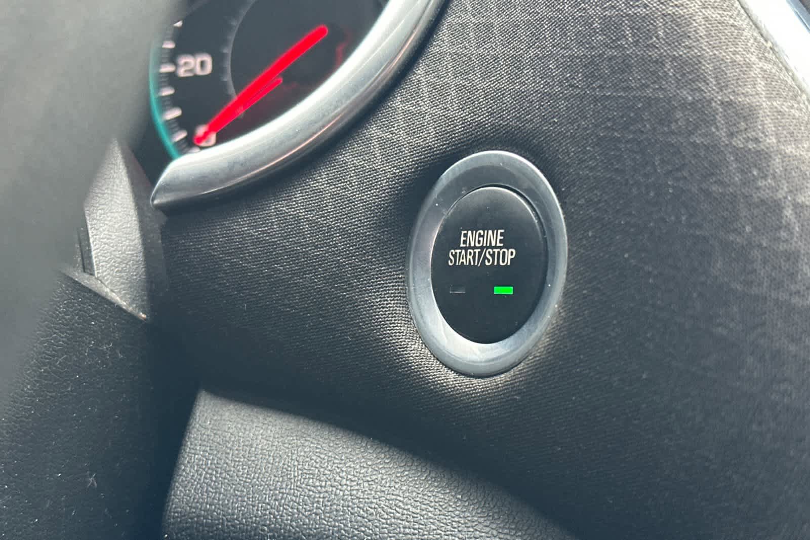 Used 2019 Chevrolet Malibu LT FWD image 21