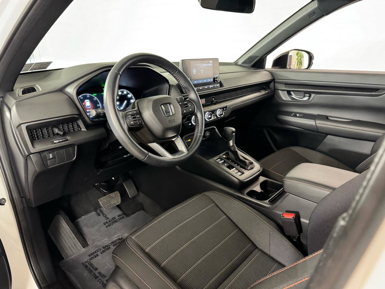 Used 2025 Honda CR-V Sport image 10