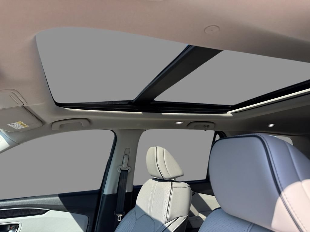 Used 2025 Honda Pilot Elite image 19