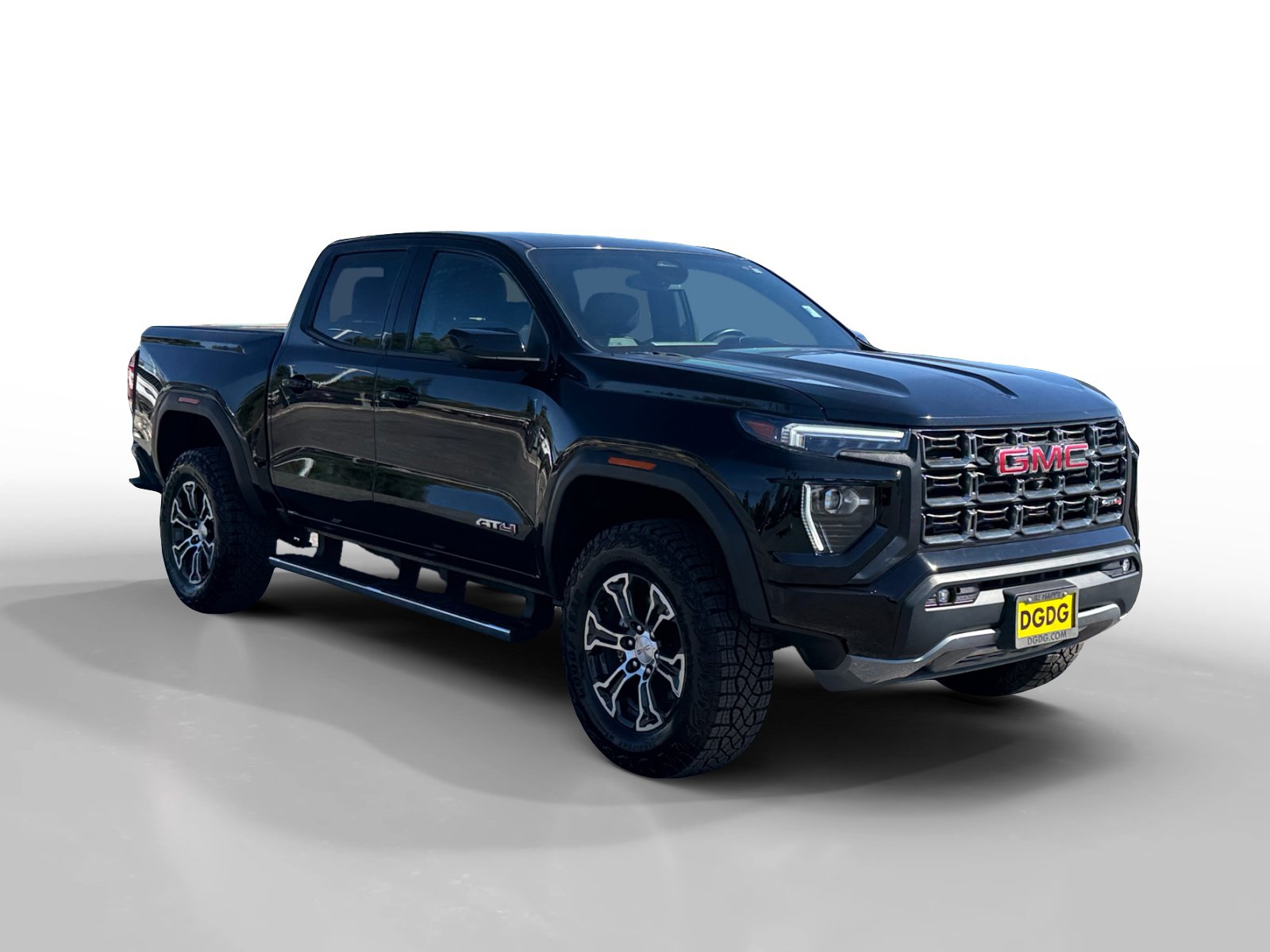 Used 2023 GMC Canyon AT4 w/ AT4 Premium Package AWD/4WD image 7