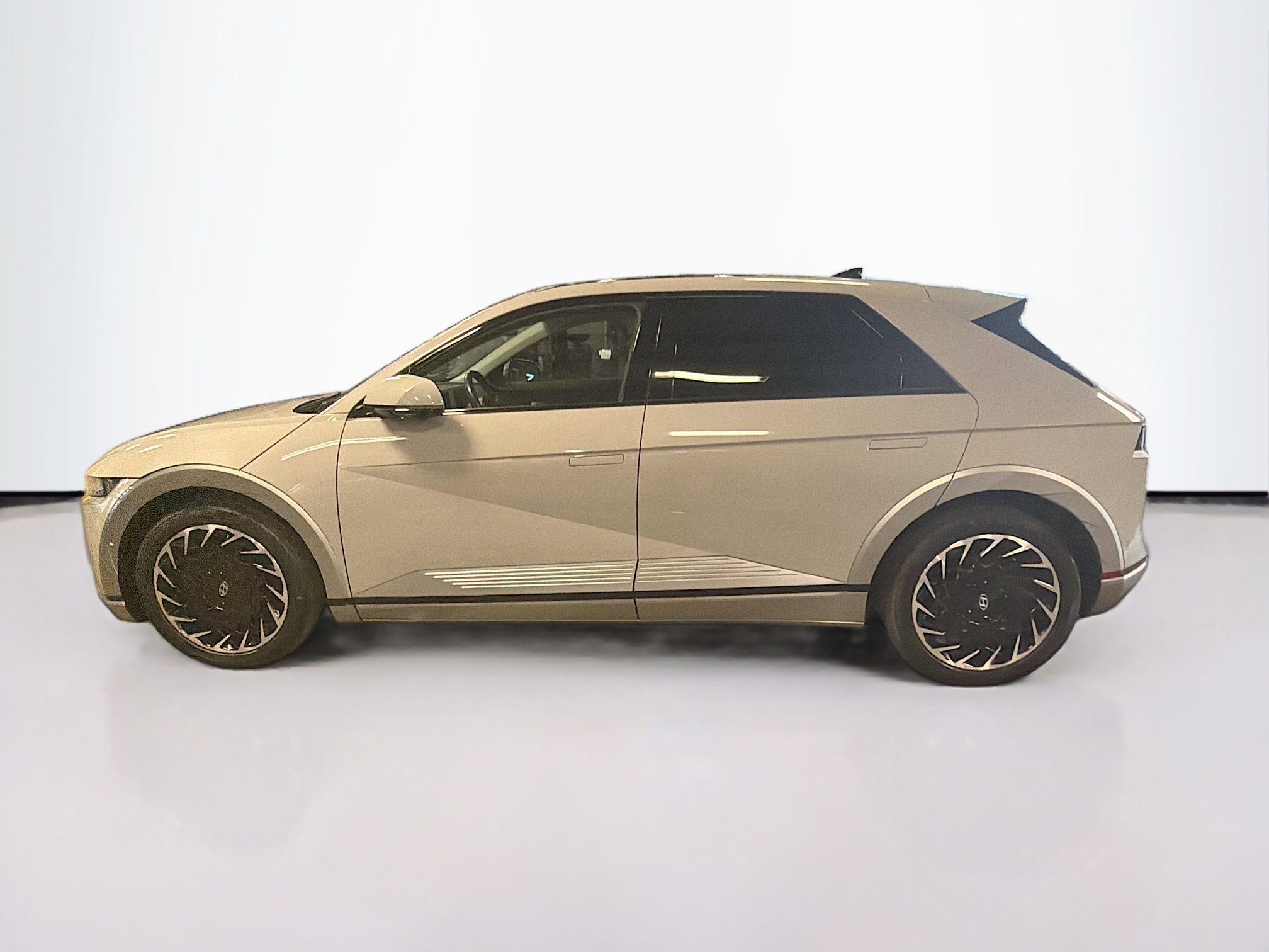 Used 2023 Hyundai Ioniq 5 Limited image 4