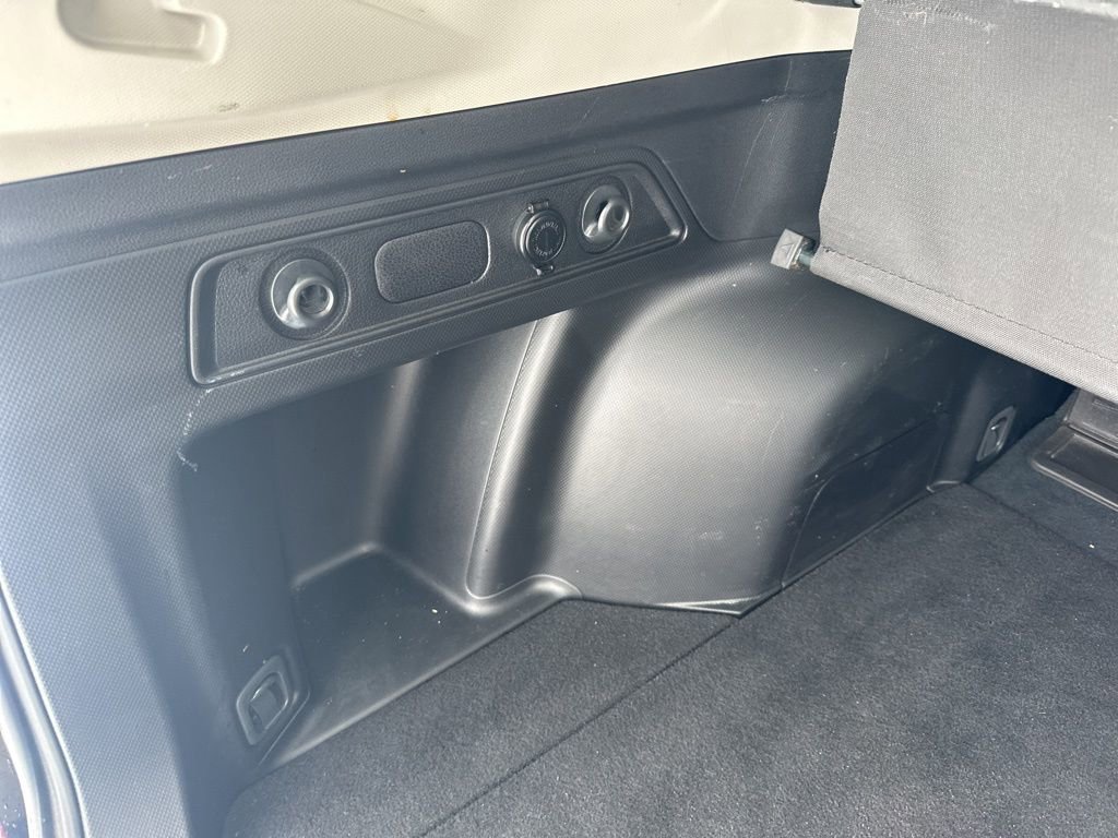 Used 2024 Subaru Forester Premium image 30