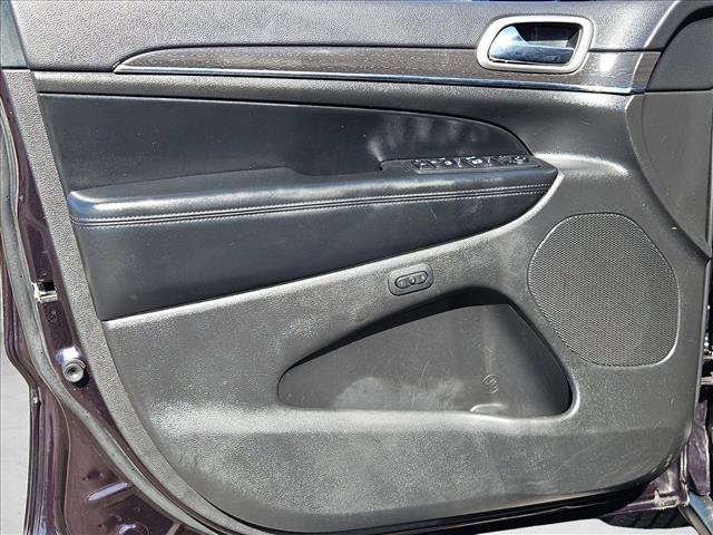 Used 2018 Jeep Grand Cherokee Limited RWD image 11