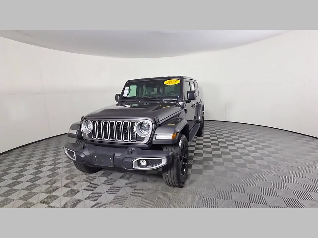 Used 2025 Jeep Wrangler Unlimited Sahara AWD/4WD image 49