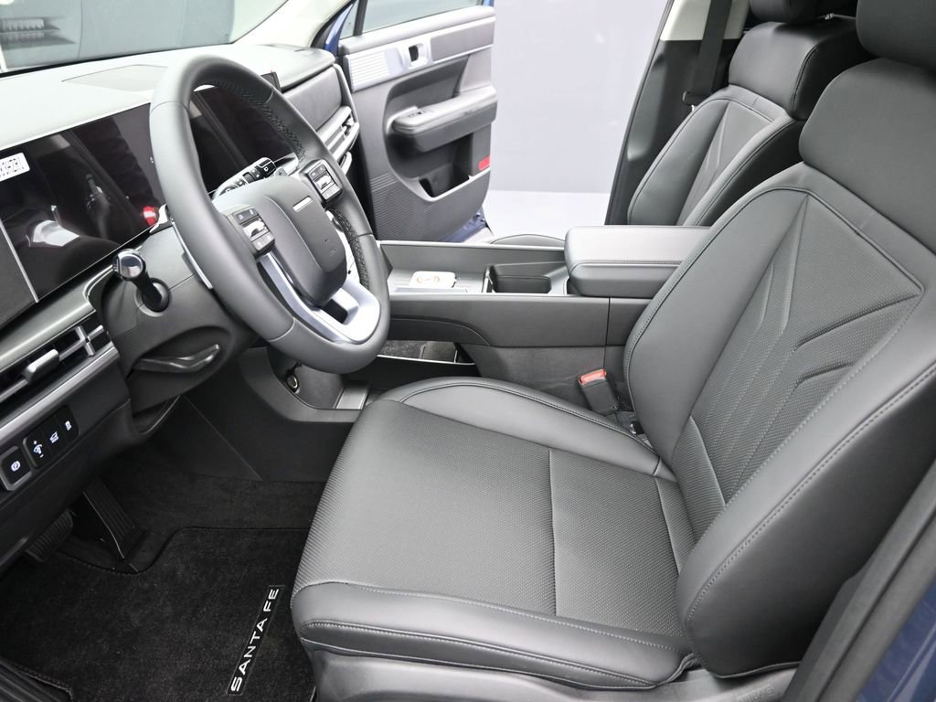 Used 2025 Hyundai Santa Fe SEL image 10