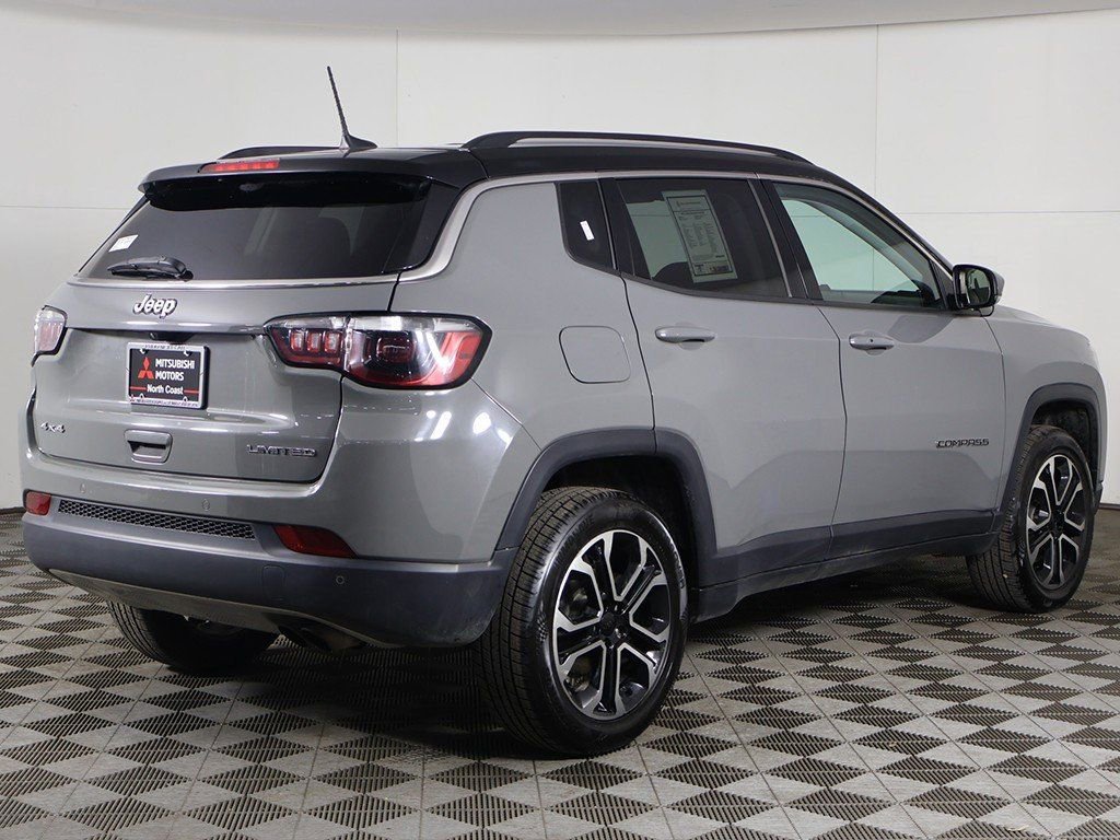 Used 2022 Jeep Compass Limited image 10