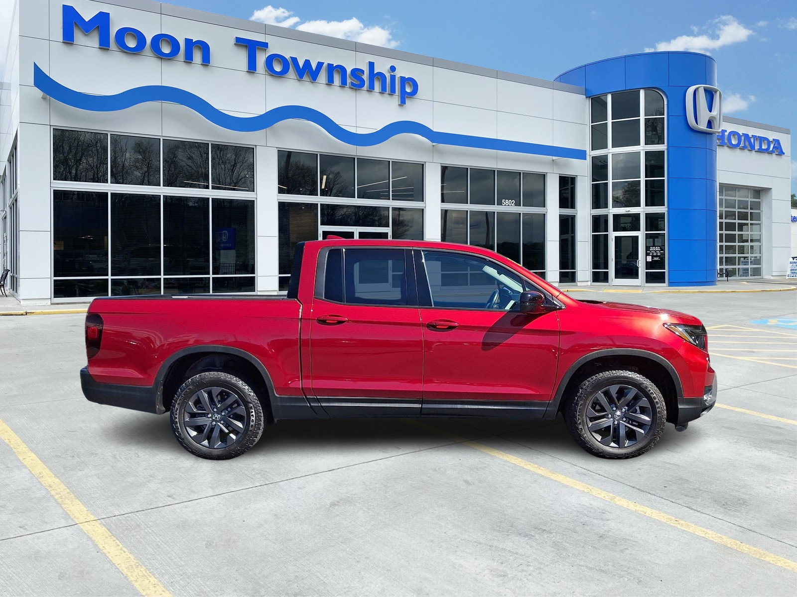 Used 2023 Honda Ridgeline Sport image 7