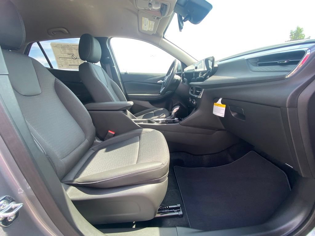 New 2026 Buick Encore GX Preferred w/ Comfort Package FWD image 30
