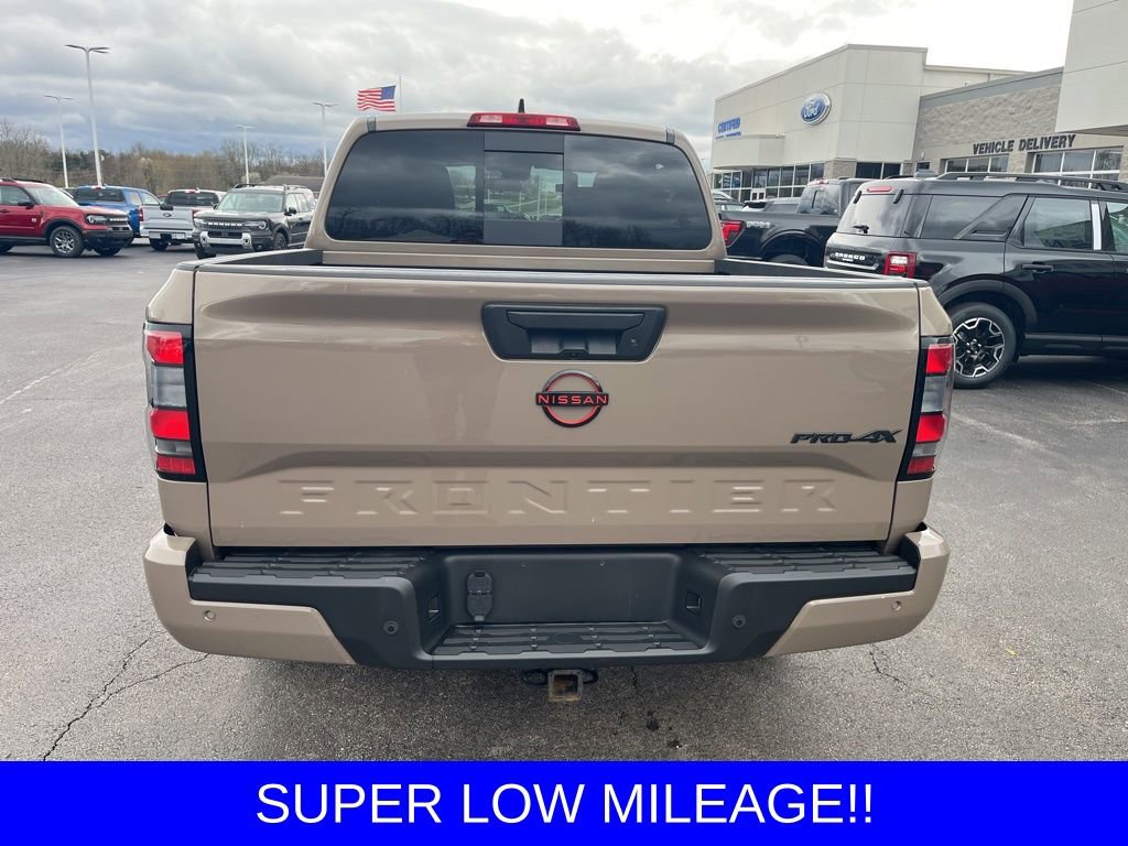 Used 2023 Nissan Frontier PRO-4X w/ Pro Convenience Package AWD/4WD image 2