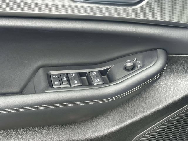 Used 2023 Jeep Grand Cherokee L Laredo AWD/4WD image 18
