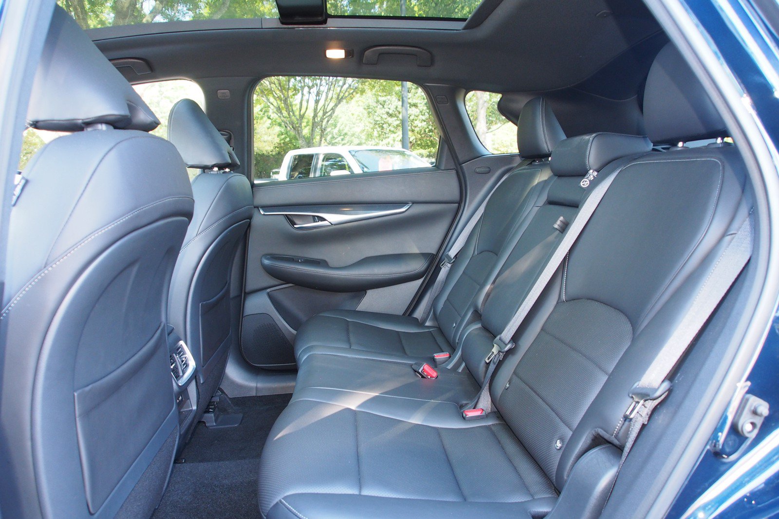 Used 2025 INFINITI QX50 Sport AWD/4WD image 20