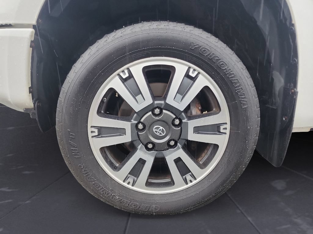 Used 2018 Toyota Tundra SR5 w/ TRD Sport Package AWD/4WD image 15