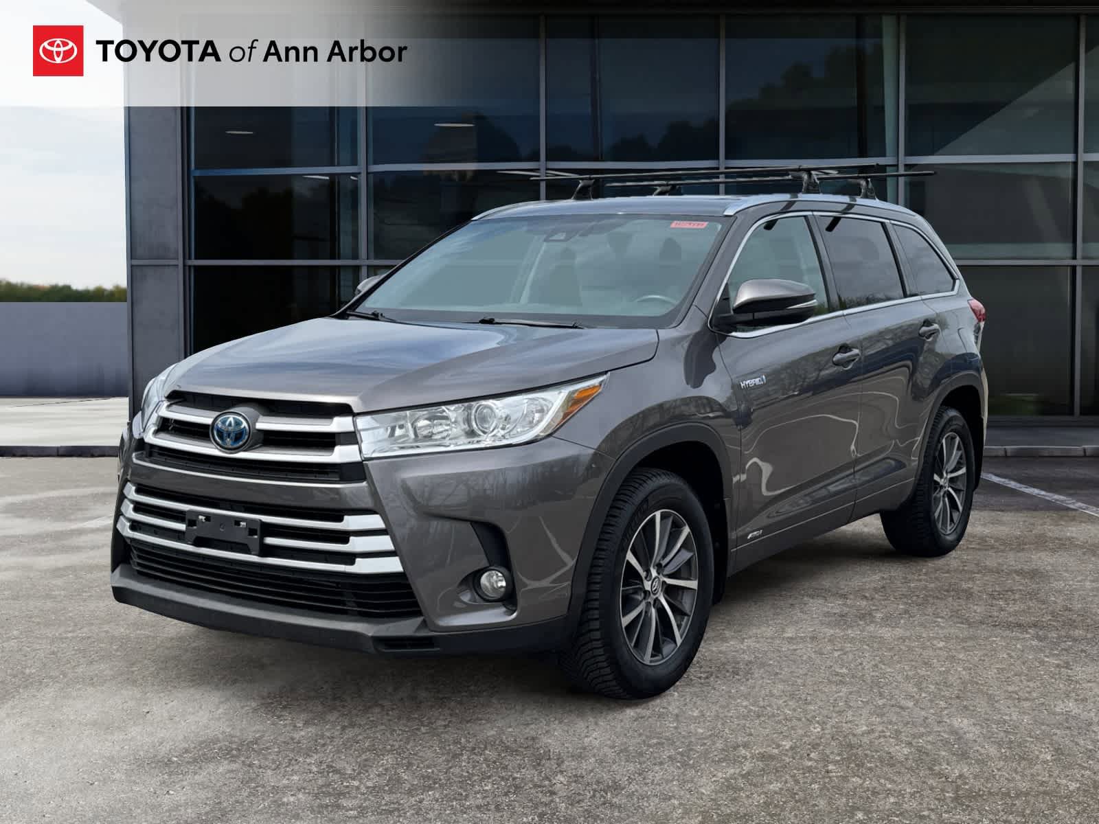 Used 2017 Toyota Highlander XLE image 9