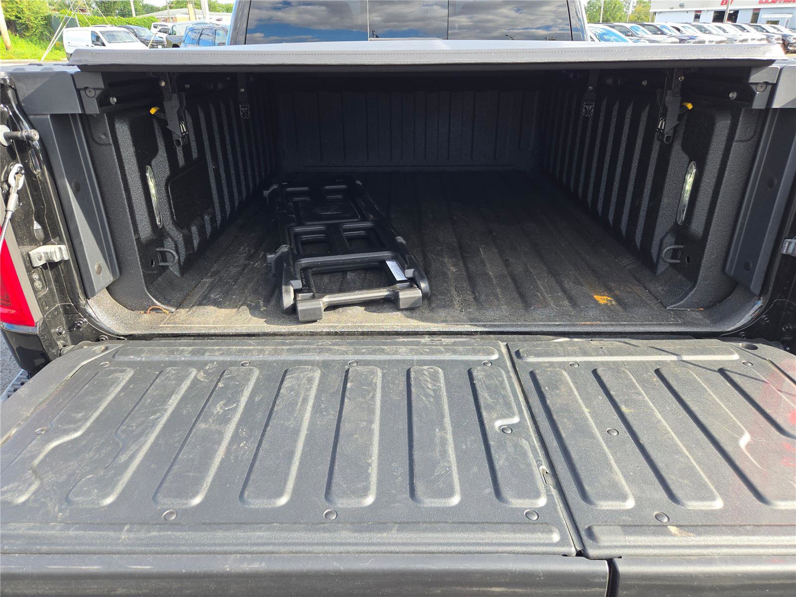 Used 2025 RAM 1500 Tungsten w/ Bed Utility Group image 23