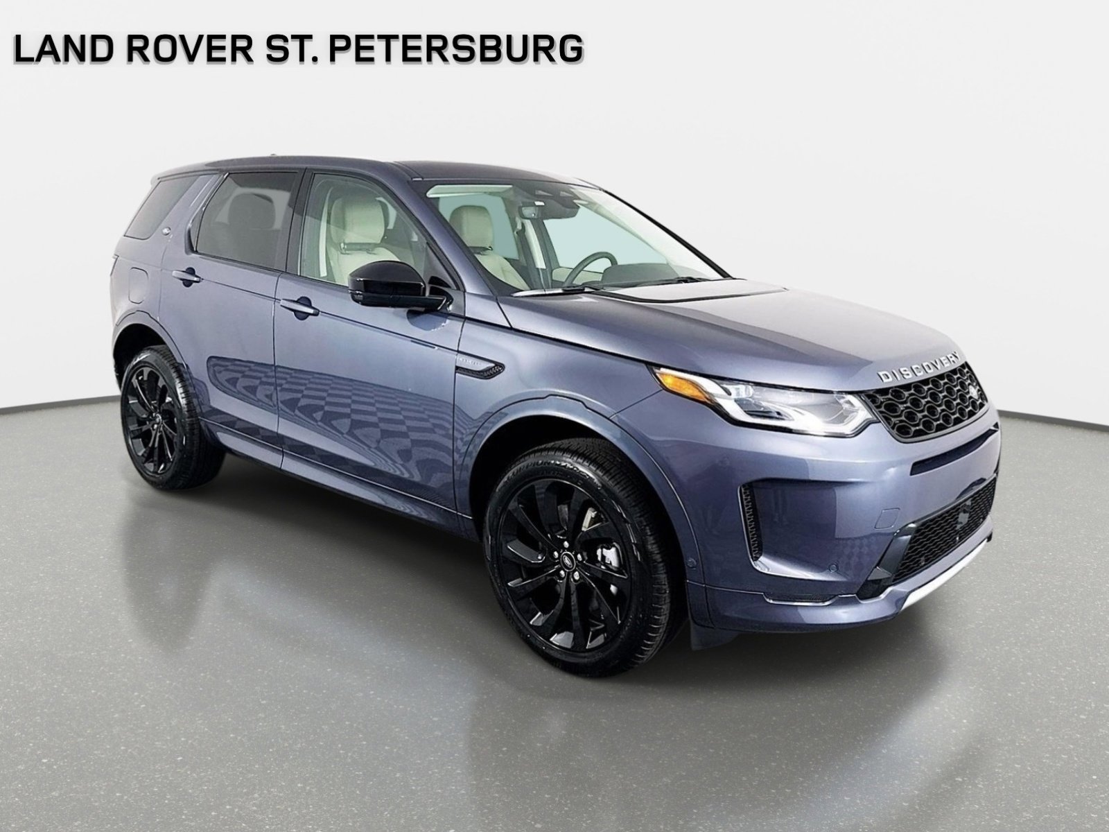 Used 2025 Land Rover Discovery Sport S AWD/4WD image 3