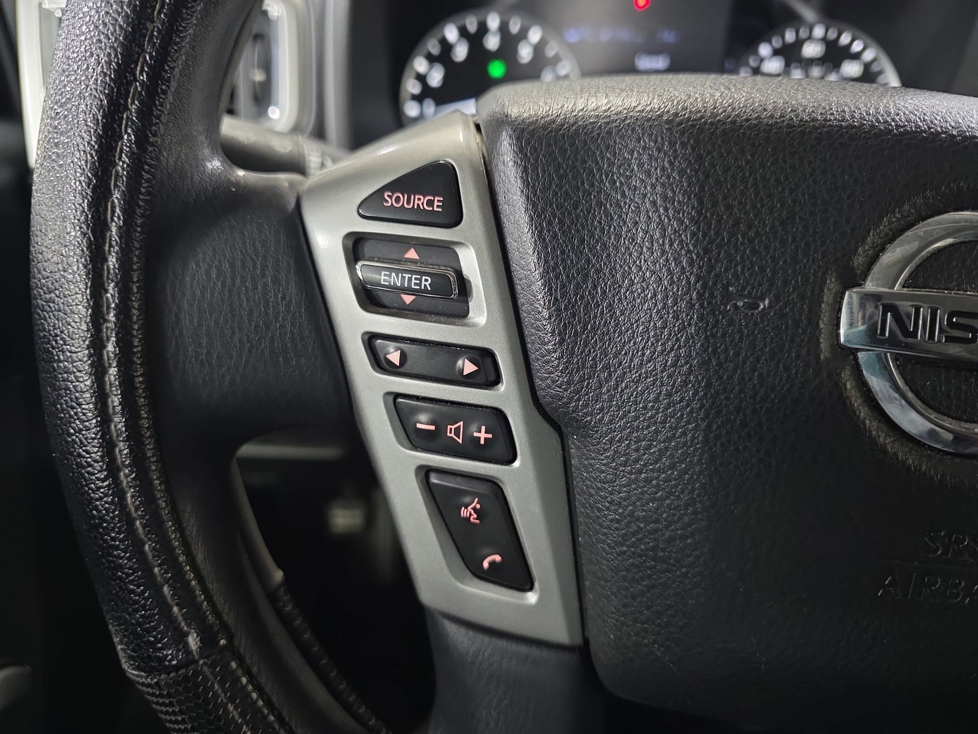 Used 2021 Nissan Titan SV w/ Off Road Protection Package image 17