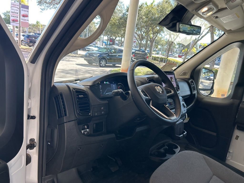 Used 2024 RAM ProMaster 3500 w/ Delivery Van Package image 6